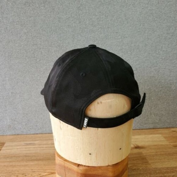 YUMS METAL FACE ADULT UNISEX BLACK STRAPBACK HAT Polyester Official Producr EUC! - Picture 5 of 11